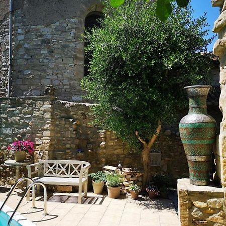 Au Clos Des Anges Saint-Jean-de-Maruéjols-et-Avéjan Exterior foto
